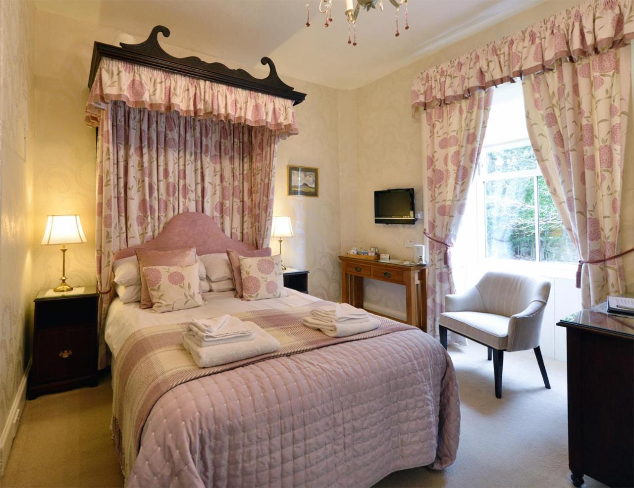 Craigroyston House Bed & Breakfast Pitlochry Exterior photo